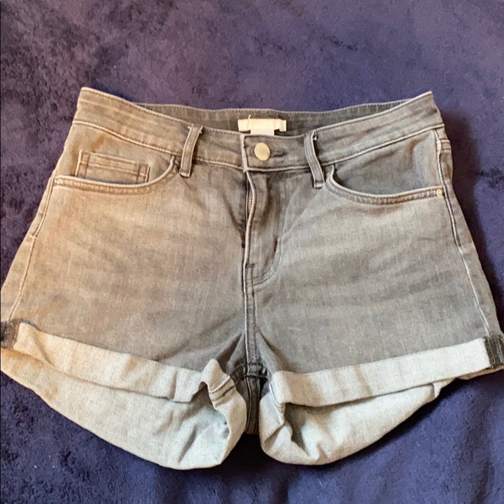 Distressed black H&M high waisted jean Shorts